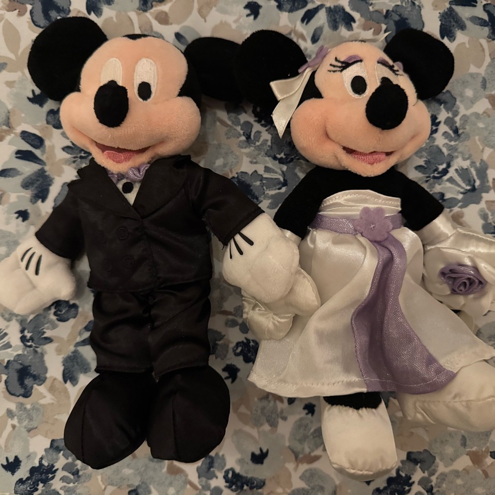 Disney Wedding Mickey and Minnie plush set